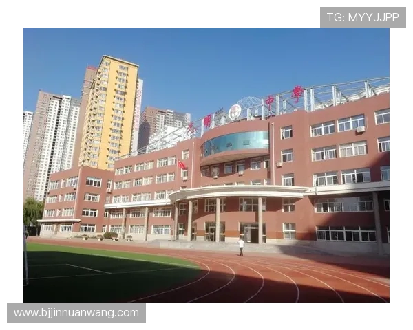 俞长栋：从普通学子到科技创新领军人物的成长之路与奋斗故事